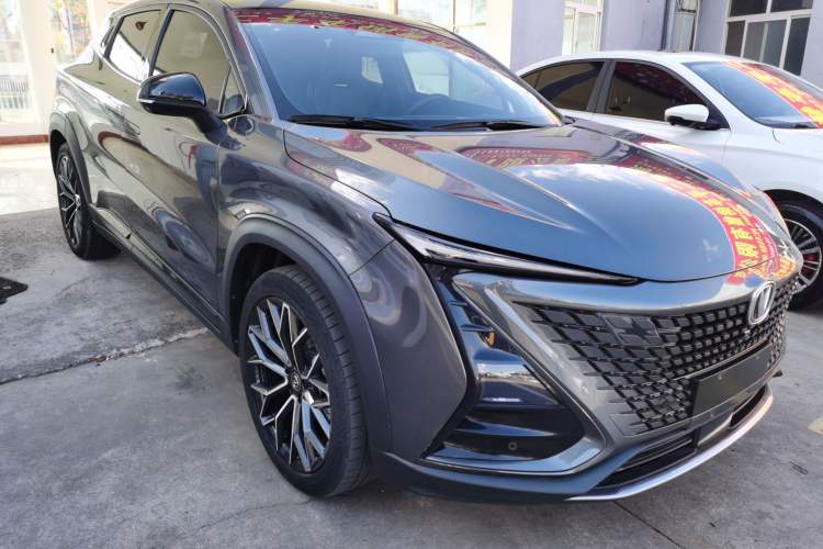 Used CHANGAN UNI-T 2022 1.5T Prestige Version Front Right 45 Deg