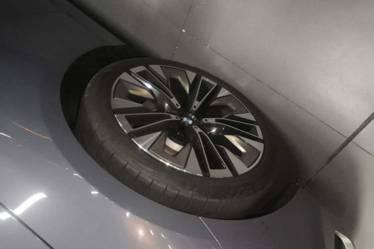 Used BMW 5 Series 2024 530Li Luxury Package Premium Edition
