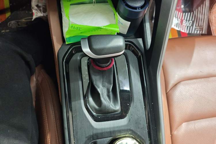 Used Geely Auto Vision X6 2021 PRO 1.4T Automatic Prestige Model
