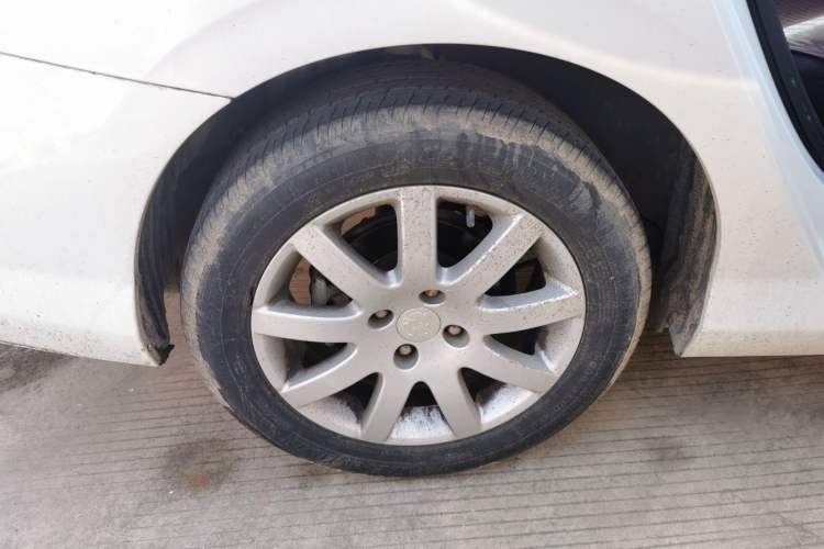 Used Peugeot 308 2014 Enjoy Edition Classic 1.6L Manual YouShang Model
