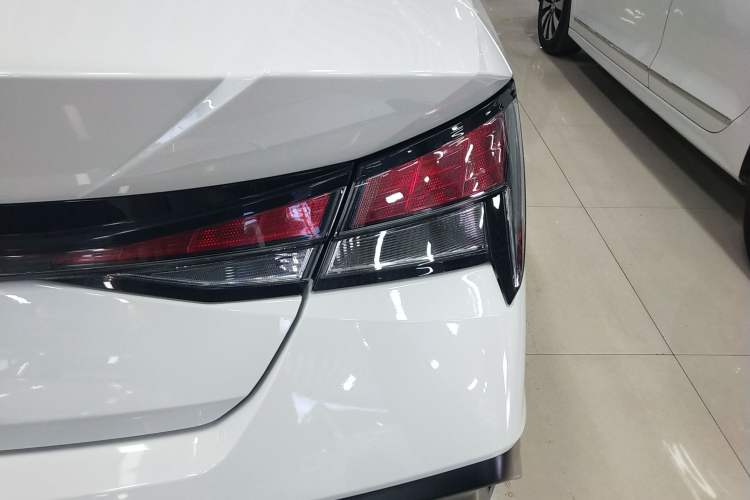 Used Hyundai Elantra 2023 1.5L CVT GLX Elite Edition
