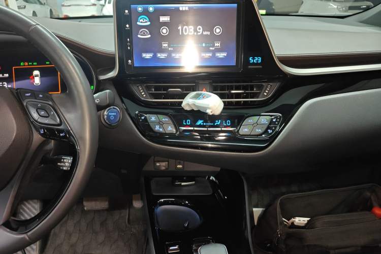 Used Toyota IZOA EV 2020 E·Elite Edition
