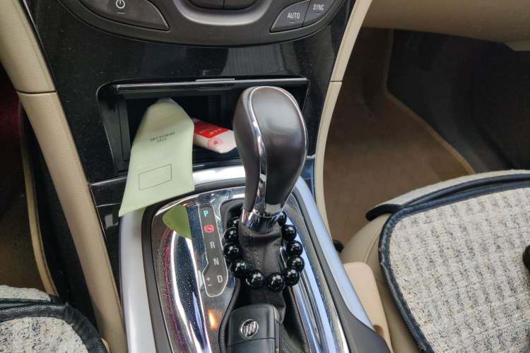 Used Buick Regal 2015 2.0L Elite Fashion Edition
