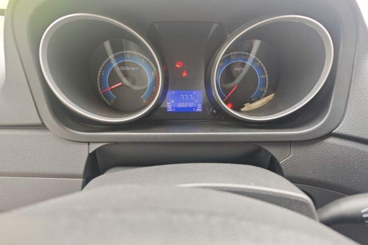 Used Chana Ruixing M70 2019 1.5L Comfort-Grade 7-Seater China VI Standard Flat-Roof Hatchback DAM15KL