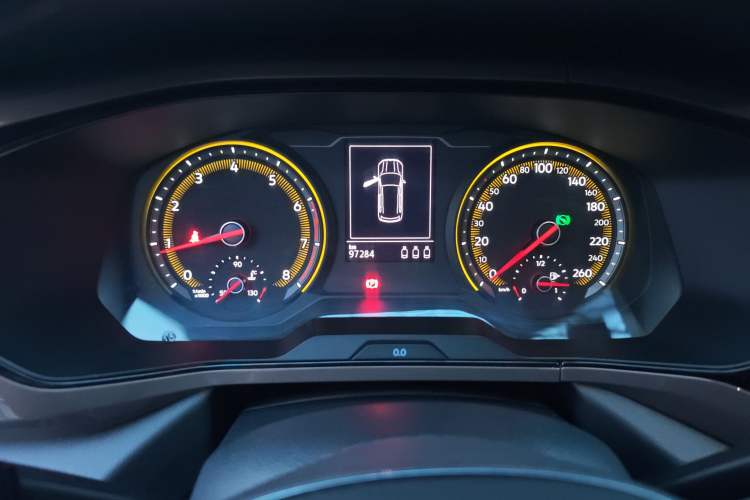 Used Volkswagen Tharu 2019 280TSI Two-Wheel Drive Luxury Edition China V Standard
