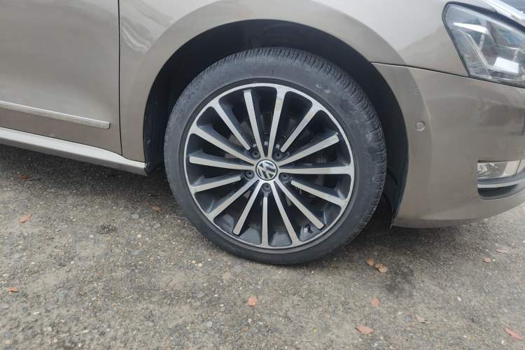 Used Volkswagen Passat 2014 2.0 TSI DSG Ultimate Edition
