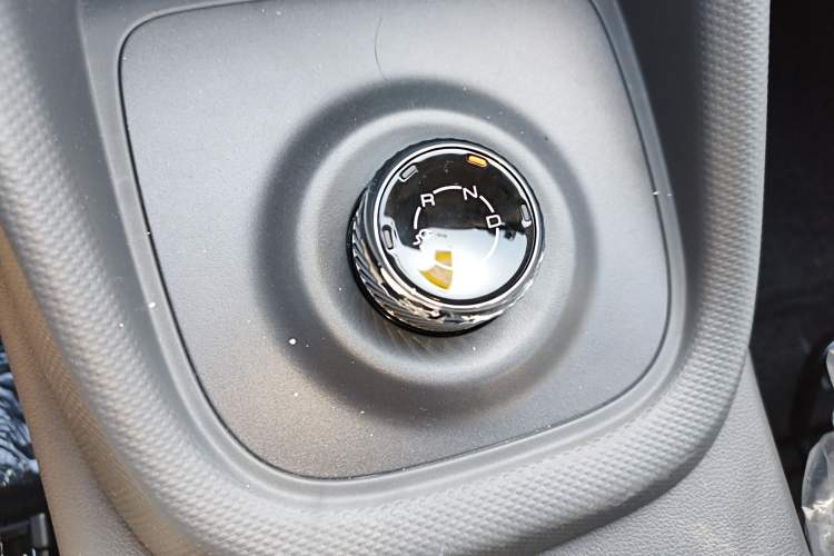 Used Wuling Hongguang New Energy 2024 All-Electric Model 300KM Practical Version
