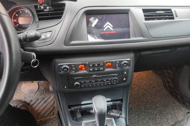 Used Citroen C5 2014 1.6T Automatic Prestige Model
