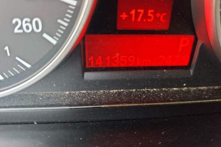 Used BMW X1 2012 sDrive18i Fashion Model Odometer Close Up