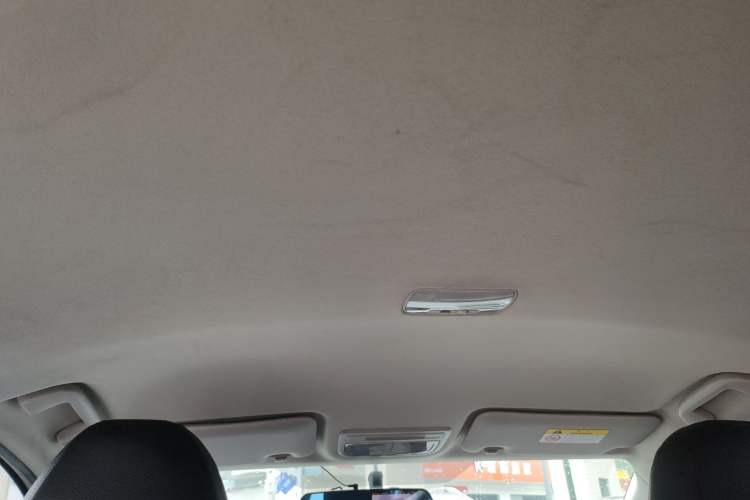 Used Honda Vezel 2017 1.5L CVT 2WD Comfort Model Headliner