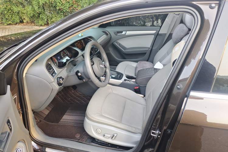 Used Audi A4L 2016 35 TFSI Collector's Edition Automatic Standard Model