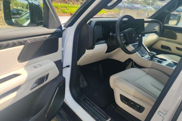 Used Polestones 01 2024 All-Purpose 7-Seater Standard Range Edition
