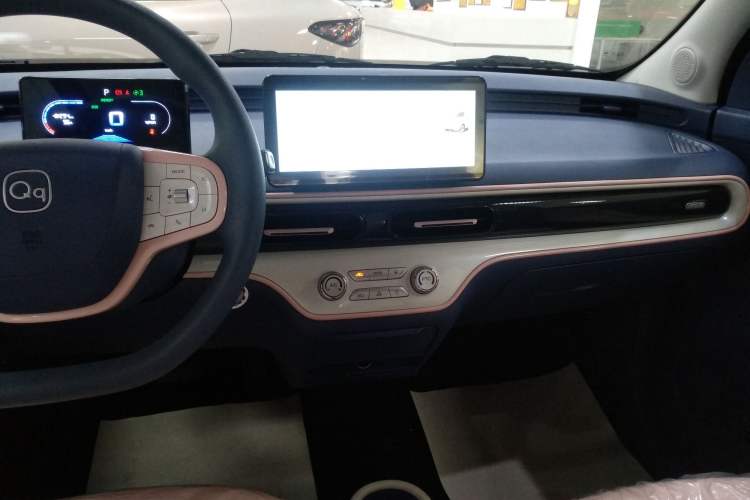 Used Chery Domi 2025 Model 305km Comfort Edition
