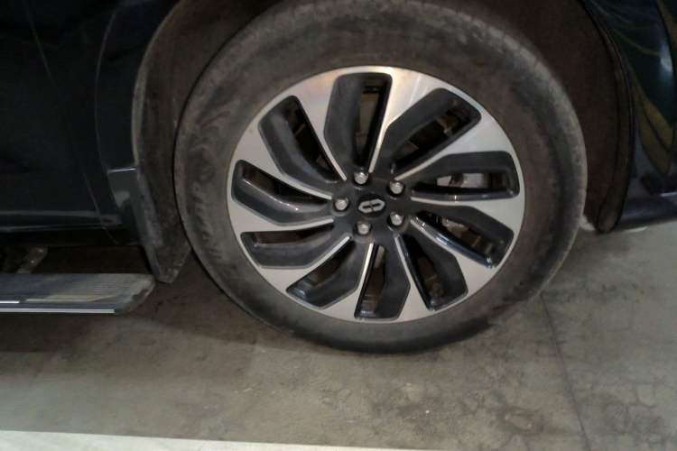 Used Hima AITO M7 2024 1.5T Intelligent Driving 4WD Max Edition 5 Seats