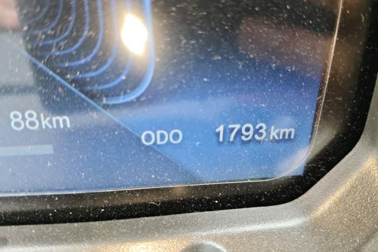 Used Chery QQ Ice Cream 2025 Model 205km Sundae Edition Odometer Close Up