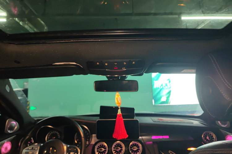 Used Mercedes-Benz C-Class 2019 C 260 Sport Edition Headliner