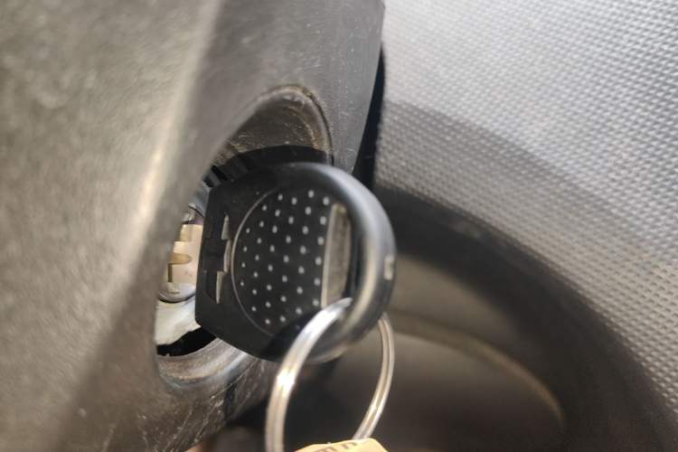 Used Chevrolet Sail 2013 Sedan 1.2L Manual Fashionable Happiness Edition
