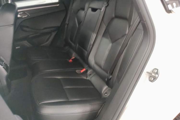 Used Porsche Macan 2017 Macan 2.0T Left Rear Seat