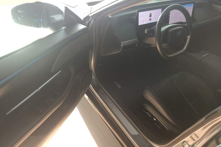 Used XPeng P7 2021 480E Interior 3