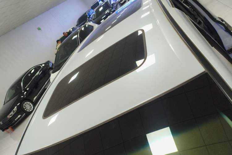 Used Honda Elysion 2024 2.0L eHEV Luxury Edition