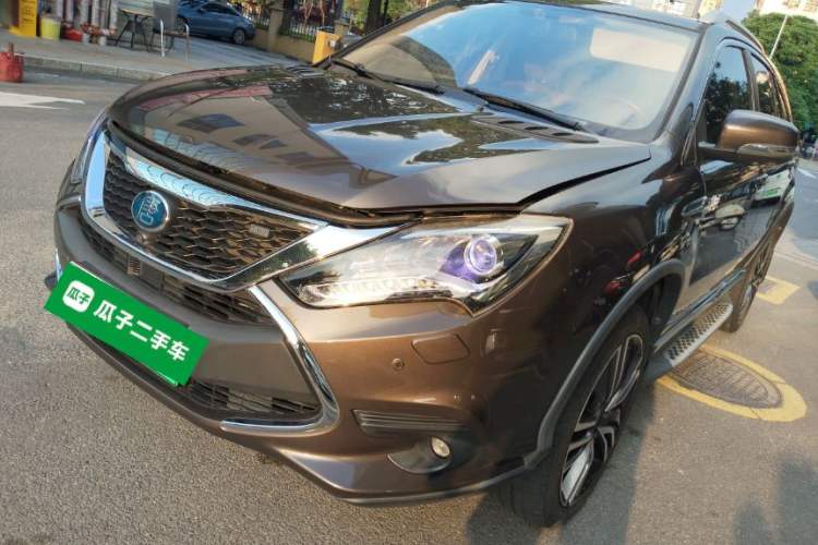 Used BYD Tang New Energy 2017 2.0T All-Wheel Drive Hyatt Model