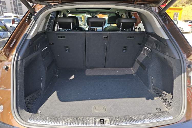 Used Audi Q5L 2018 45 TFSI Prestige Fashion Edition China V Emission Standard
