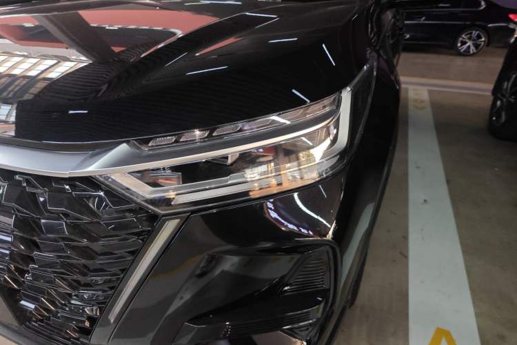 Used Chery Tiggo 8 PRO 2025 290T Two-Wheel-Drive Luxury Edition