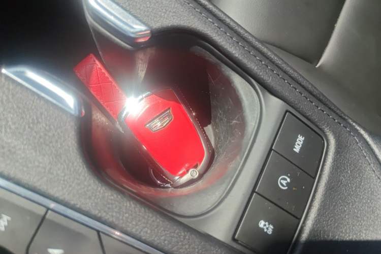 Used Cadillac XT4 2020 28T Two-Wheel-Drive Leading Version Vehicle Key