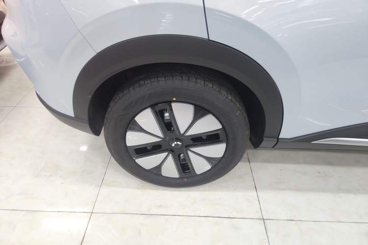 Used Wuling Bingo S 2025 Model 325km Deluxe Edition