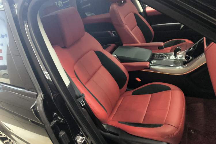 Used Land Rover Range Rover Sport 2022 3.0 L6 YAO Black Edition
