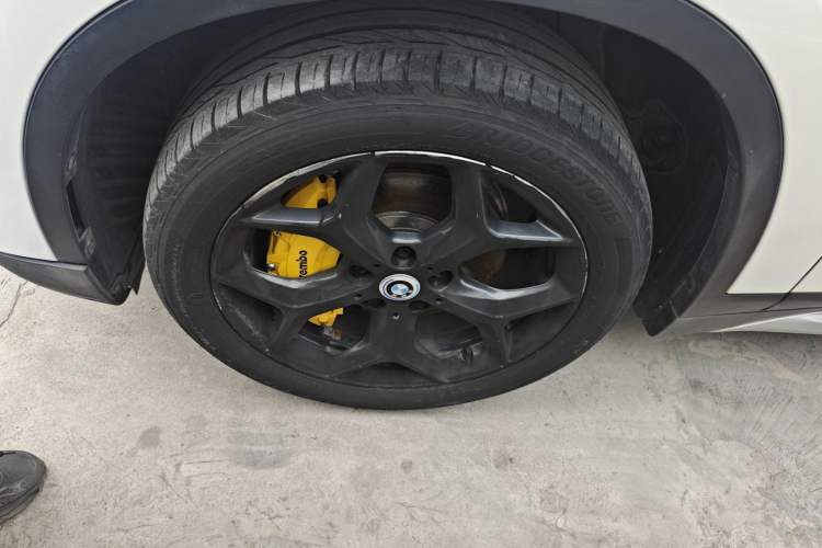 Used BMW X1 2016 sDrive18Li Luxury Model Exterior 4