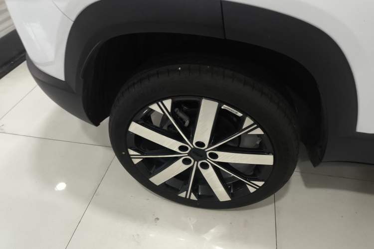 Used Geely Auto icon 2025 Linglong 1.5TD Ruyi Edition
