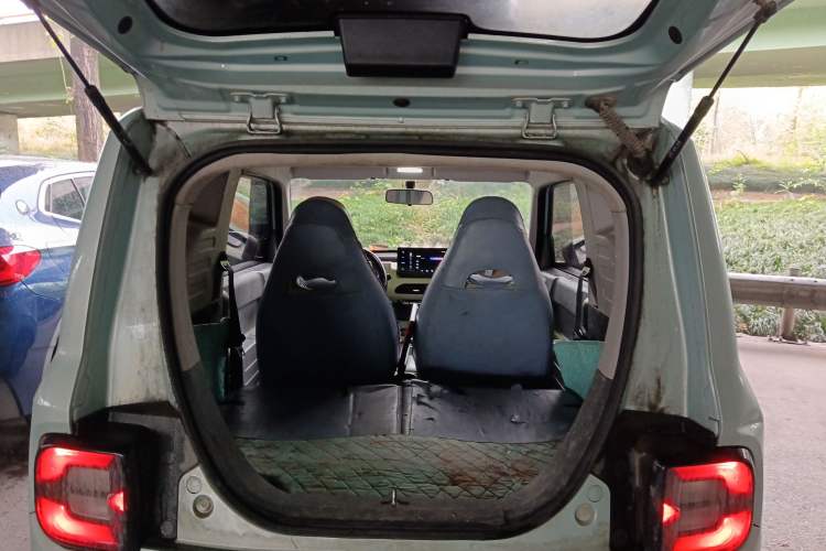 Used Geely Galaxy Panda 2023 Panda Mini 200km Endurance Bear Trunk