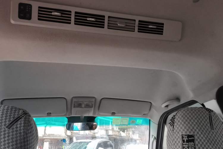 Used Jinbei New Hiace X30L 2021 1.5L Wealth Central Air Conditioning Edition Van China VI Standard SWC15M