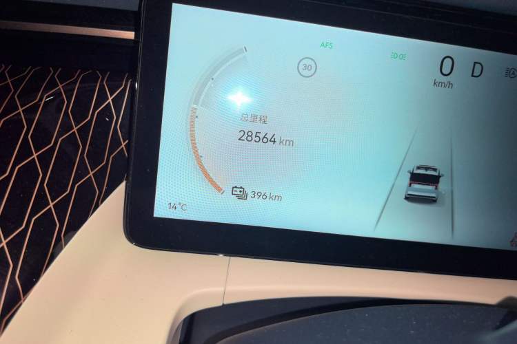 Used Zeekr 009 2022 WE Edition
