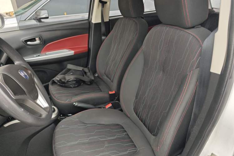 Used Changan Benni 2015 1.4L IMT Luxury Model China V Standard
