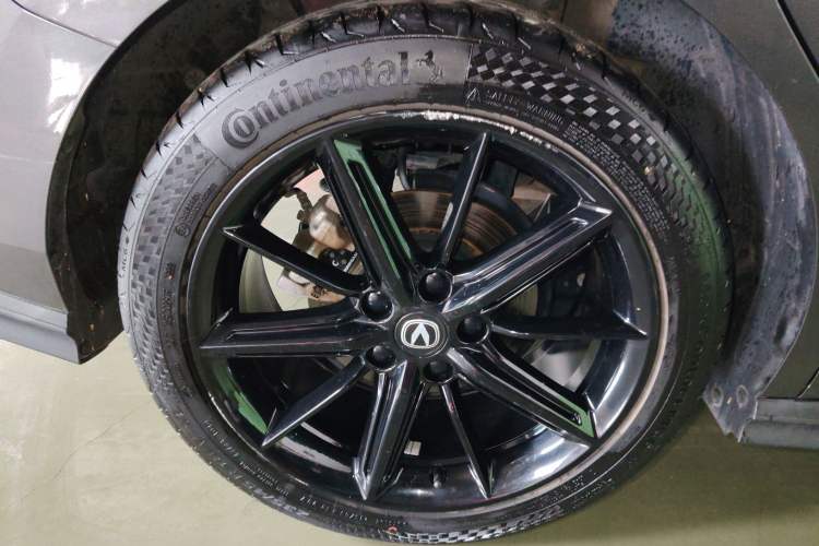 Used Changan UNI-V 2022 1.5T Prestige Version