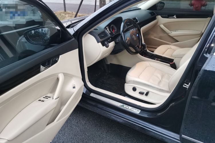 Used Volkswagen Passat 2015 1.8TSI DSG Prestige Edition
