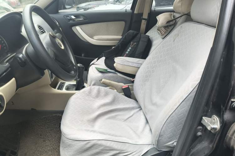 Used Volkswagen Lavida 2011 1.6L Manual Joy Version Left Front Seat