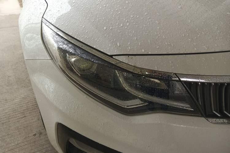 Used Kia K5 2019 Pro 2.0L Automatic Luxury Edition China V Standard