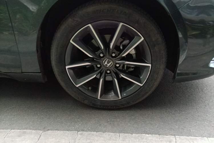 Used Honda Inspire 2022 260TURBO Elegant Edition Right Front Wheel Hub