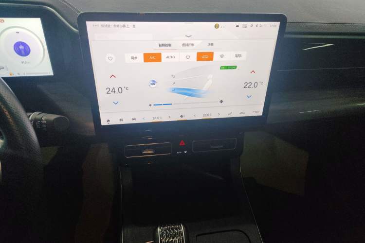 Used GAC Trumpchi GS8 2024 Linghang Series 2.0 TGDI Two-Wheel Drive Luxury Smart Connectivity Version
