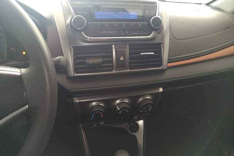 Used Toyota YARiS L Zhi Xuan 2016 1.5E Automatic JingSu Edition