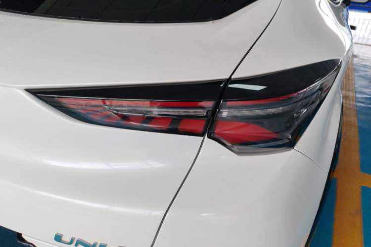 Used Changan UNI-T 2022 1.5T Prestige Version