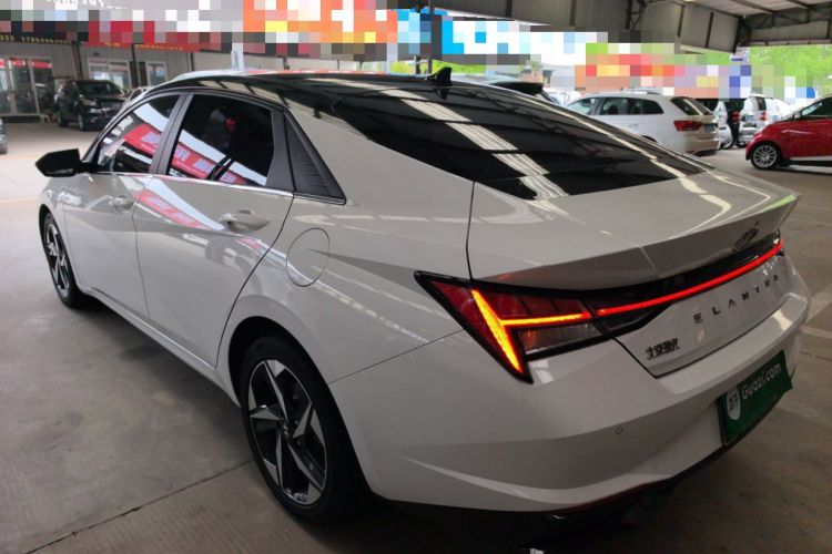 Used Hyundai Elantra 2022 1.5L CVT LUX Prestige Edition Rear Left 45 Deg