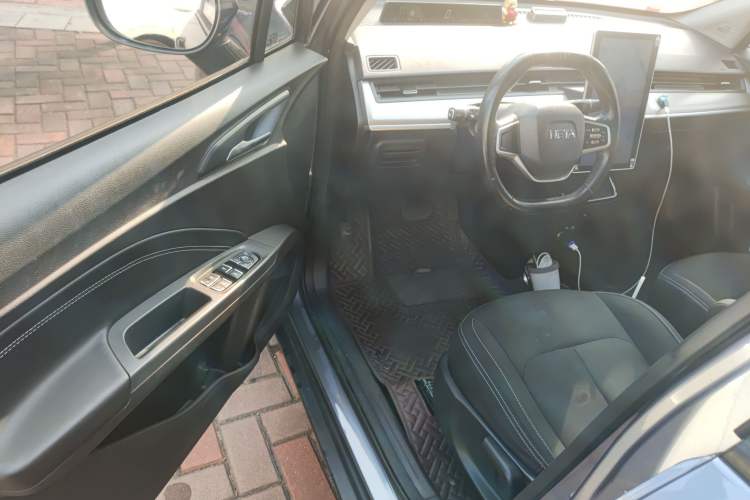Used NETA V 2021 Standard Range Entertainment Edition