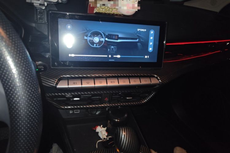 Used MG 5 2022 180 DVVT CVT Youth Style Edition
