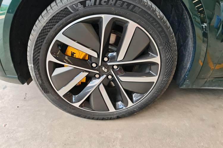 Used Li Auto L9 2022 Max model