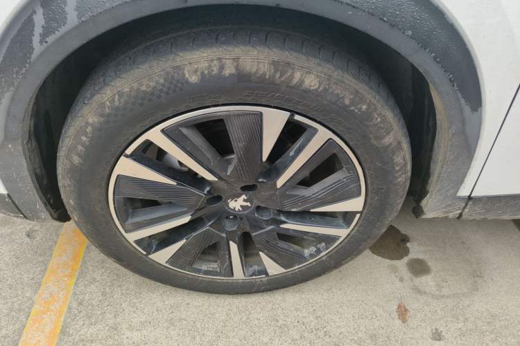 Used Peugeot e2008 2020 3D ZhenShang Edition