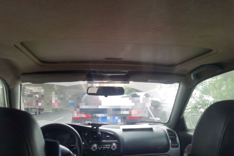 Used Soueast V3 Lingyue 2012 Revised Version 1.5L Manual – Style Edition
